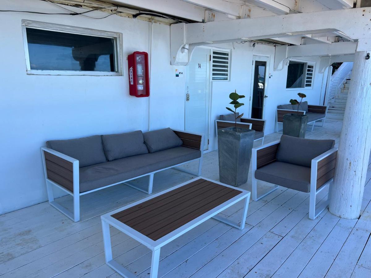 Bella Surf Inn Isabela Luaran gambar